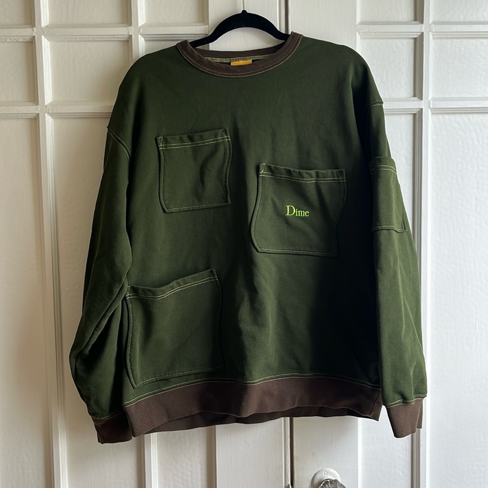 Dime green pocket sweatshirt